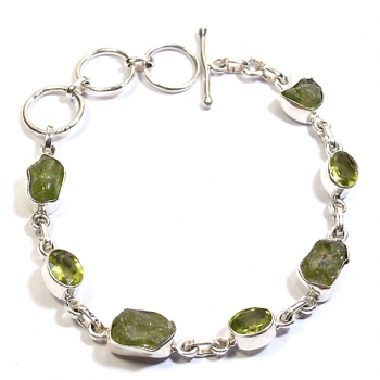 Pure silver green peridot bracelet