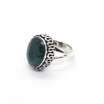 Split band unique design green stone 925 sterling silver ring