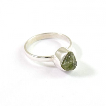 raw green peridot 925 sterling silver stackable ring jewellery