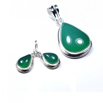 925 sterling silver green onyx pendant and earrings set