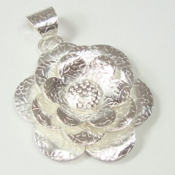 Exquisite design plain sterling silver handcrafted flower pendant
