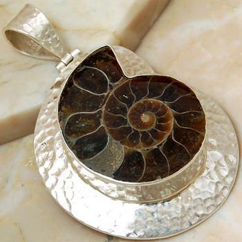 Hammered finish ammonite fossil sterling silver fashion pendant